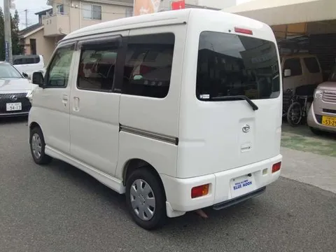 Daihatsu Atrai Wagon