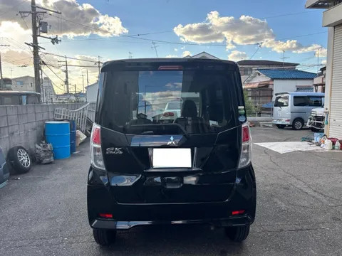 Mitsubishi eK Space