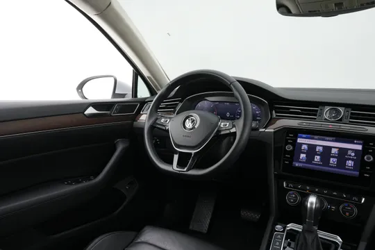 Volkswagen Passat GT