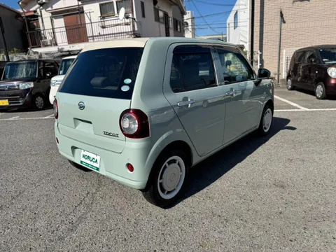 Daihatsu Mira Tocot