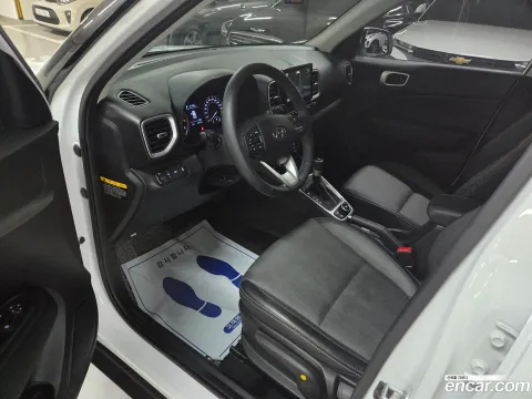 Hyundai Venue