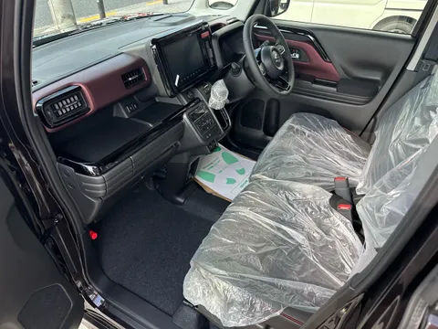 Suzuki Spacia