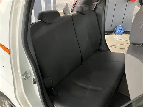 Subaru R2