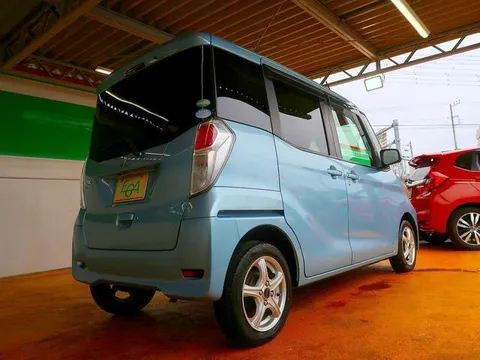 Mitsubishi eK Space