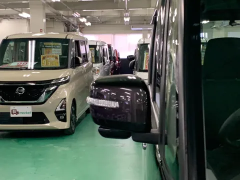 Suzuki Spacia