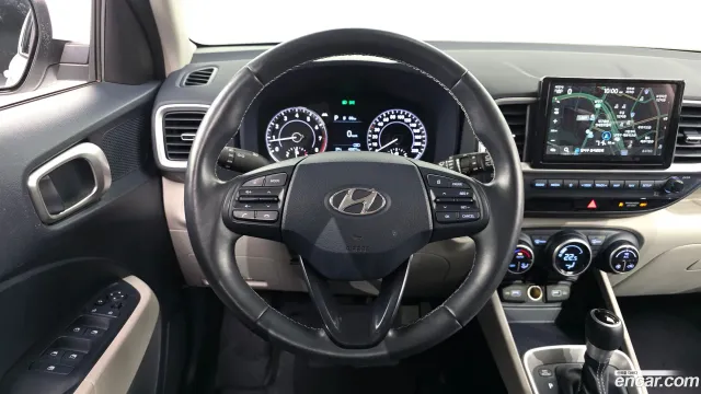 Hyundai Venue