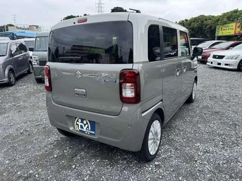 Suzuki Wagon R Smile