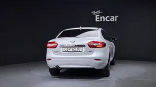 Renault SM3