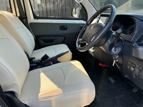 Toyota TownAce Van