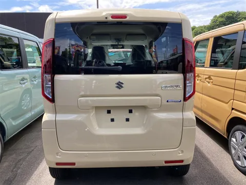 Suzuki Spacia