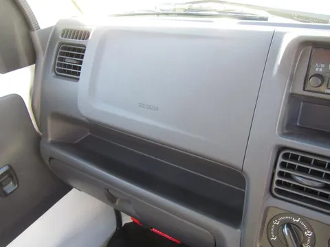Mazda Scrum Truck