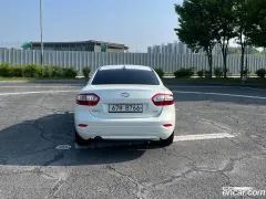 Renault SM3