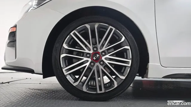 Kia Cerato (K3)