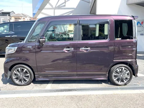 Suzuki Spacia Custom