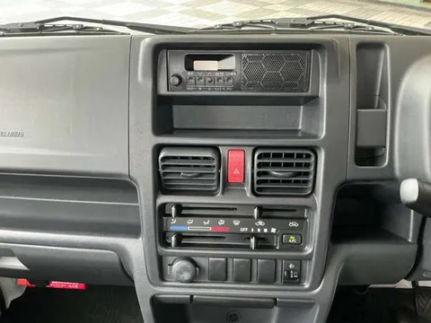 Nissan Clipper Truck