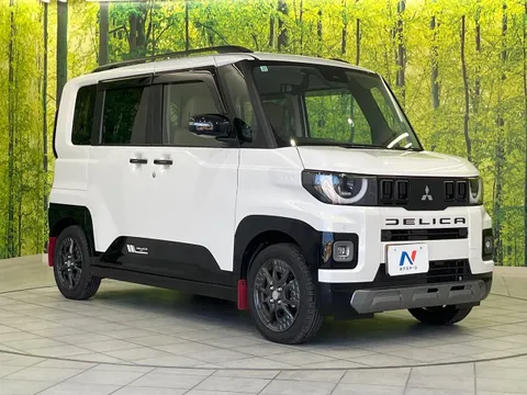 Mitsubishi Delica Mini