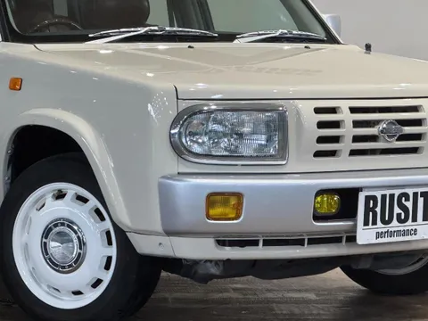 Nissan Rasheen