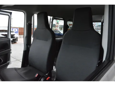 Mitsubishi Minicab Van