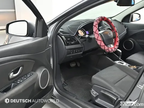 Renault SM3