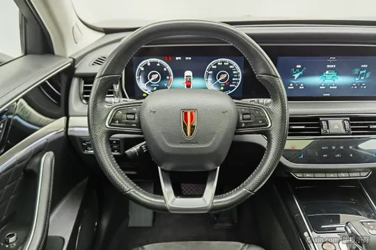 Hongqi HS5