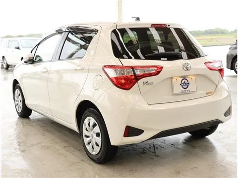 Toyota Yaris (Vitz)