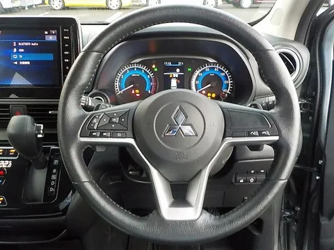 Mitsubishi eK X