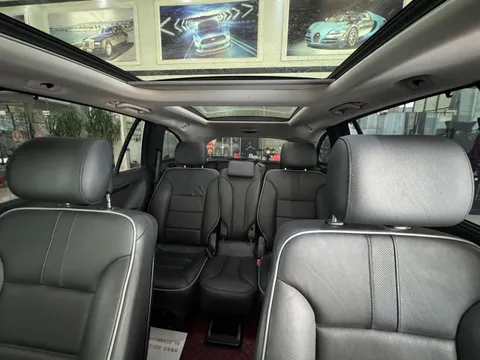 Mercedes-Benz R-Class