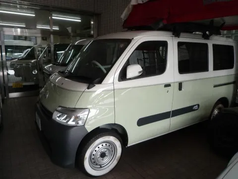 Toyota TownAce Van