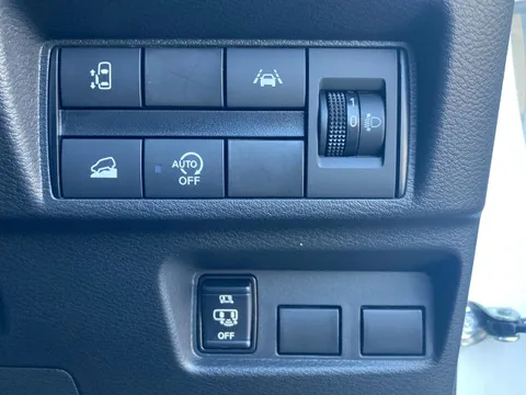 Mitsubishi eK X Space