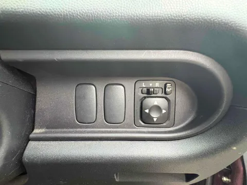 Mitsubishi I