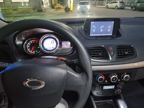 Renault SM3