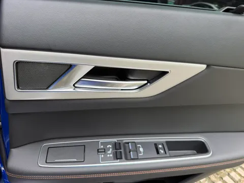 Jaguar XEL