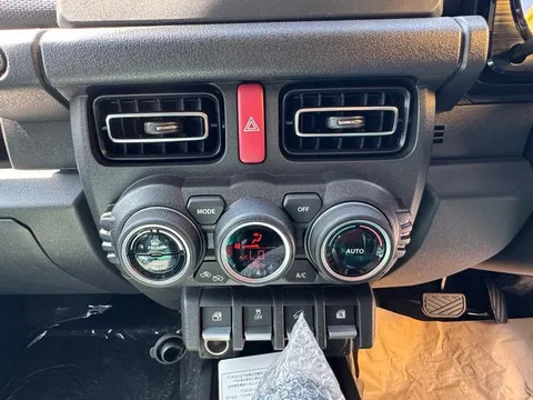 Suzuki Jimny Nomade