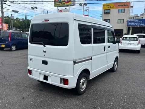 Nissan Clipper