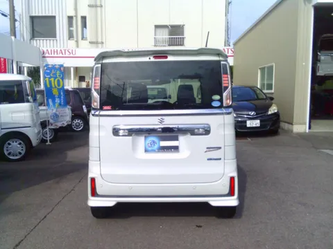 Suzuki Spacia Custom