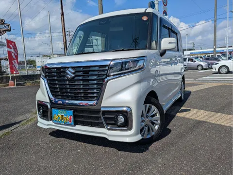 Suzuki Spacia