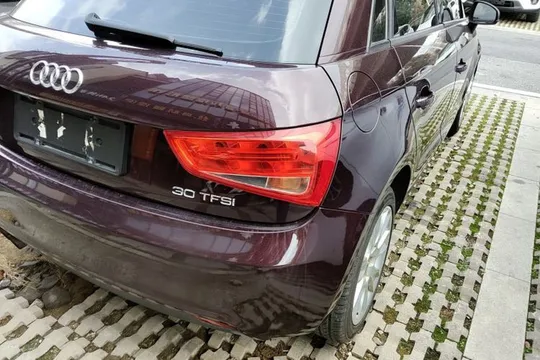Audi A1