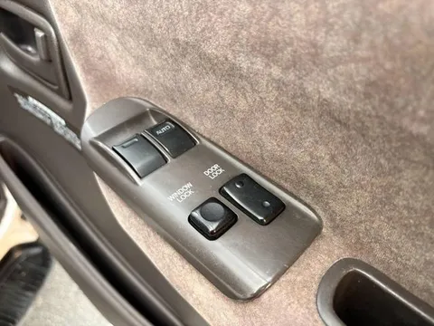 Toyota HiAce Wagon