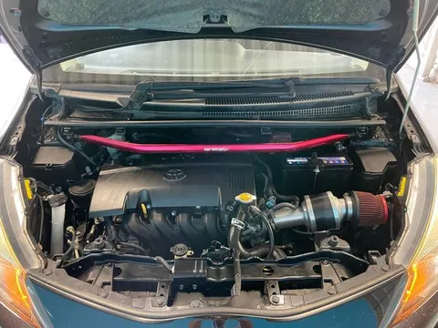 Toyota Yaris (Vitz)
