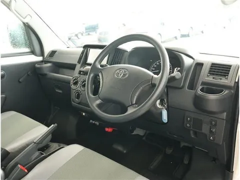 Toyota TownAce Van