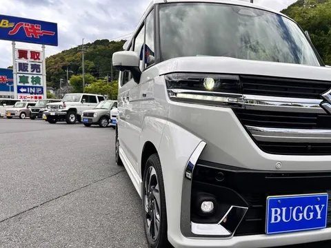Suzuki Spacia Custom