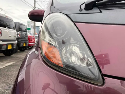 Mitsubishi I
