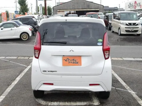 Mitsubishi eK Wagon