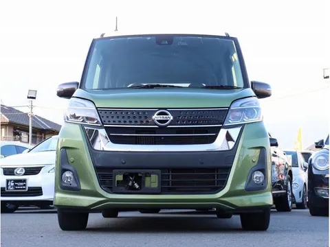 Nissan Dayz Roox