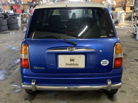 Daihatsu Mira Gino