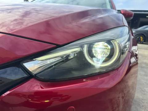 Mazda Axela Sport