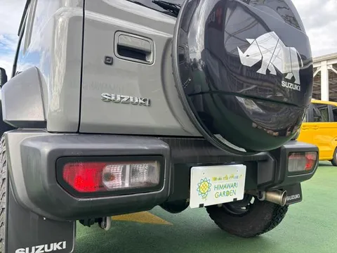 Suzuki Jimny Sierra