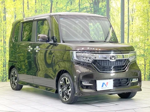Honda N-BOX Custom