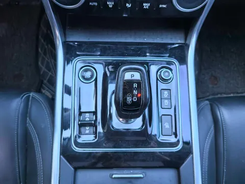 Jaguar XEL