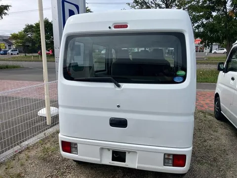 Nissan Clipper